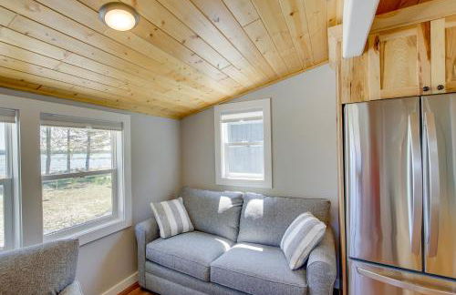 Baileys Harbor Waterfront Vacation Rental with Grill - Foto 6