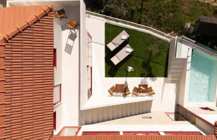 Douro Arda House with Pool & Jacuzzi by HostWise - Photo 1