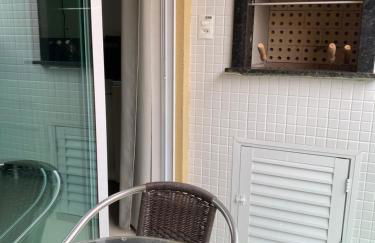 Lindo Studio Matinhos Prédio na beira mar. - Foto 27