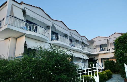 Leventis Apartments - Photo 27