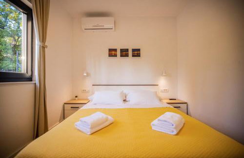 Royal Promons - heated pool - Foto 23