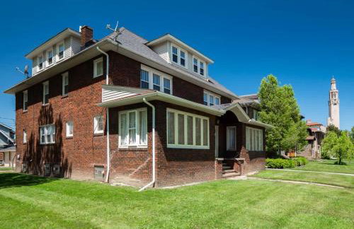 Cleveland 3 Bedroom, 10 Mins to Downtown - Foto 44