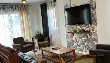 Superbe pavillon 4 chambres - parking privé - Grande Terrasse au calme - limoges - Foto 2