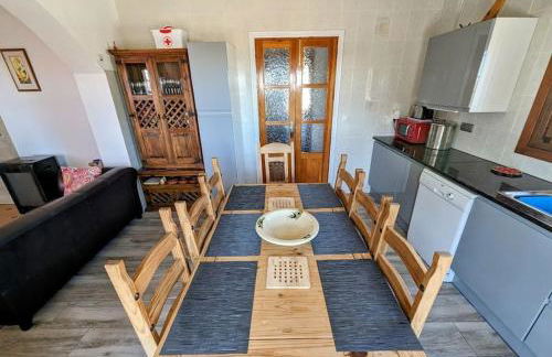 Stunning Villa Felipe, with private pool & hot tub - Foto 12