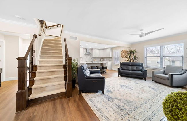 Modern Home Just 10 Mins to Notre Dame 18384 - Foto 7