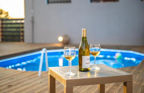 Amalia Villa with Private Pool - Photo 6