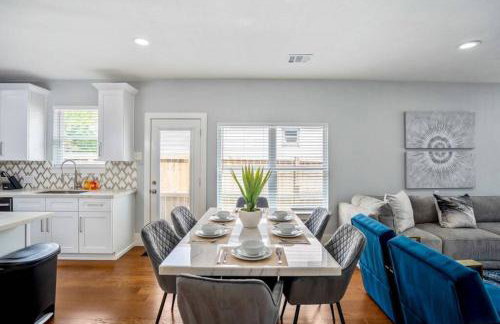 Intergalactic Abode at East Downtown - Foto 10