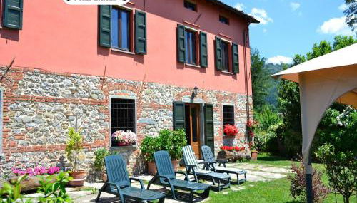 Tuscan Farmhouse in Castiglione di Garfagnana with Garden - Foto 2