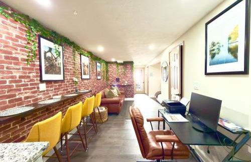 Serene Suite Home near Logan International Airport - Foto 22