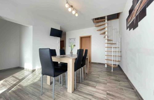 STB113 geräumige Monteurwohnung - Foto 1