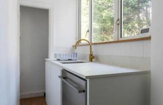 Wolverdene - Entire ground floor flat with garden - Foto 14