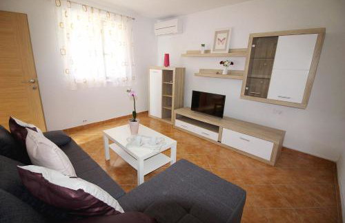 Charmantes Ferienhaus mit Meerblick, 2 Fahrraeder, Grill, privater Balkon, Waschmaschine - Foto 37