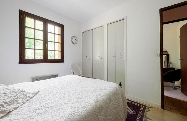 Inviting Holiday Home in Miremont With Garden - Foto 3