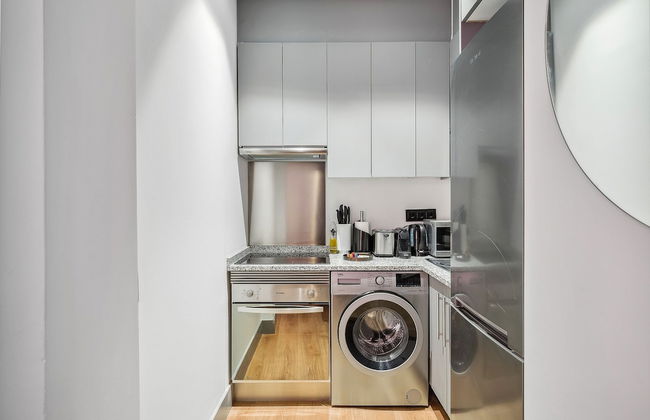 Limehome Madrid Calle de Santa Ana - Photo 45