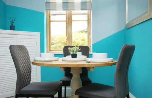 Modern 5-Bed Home, Guests 9, Secure Parking, Contractors - Foto 37