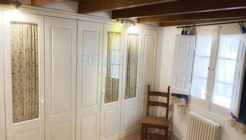 Vivienda turistica con encanto centrico, wifi y patio - Foto 2