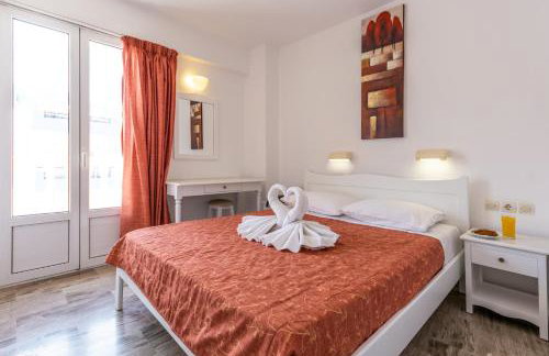 Irini Apartments - Photo 9