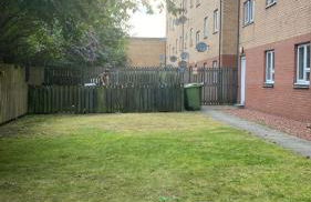 Modern 2 Bedroom Ground Floor Apartment near city centre - Photo 53