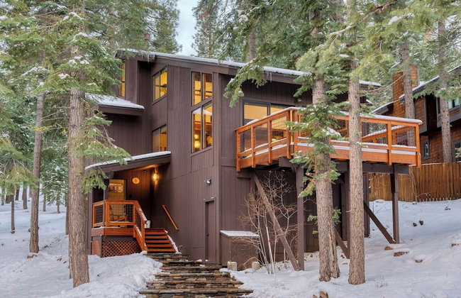 In Northstar Ski Resort! Game Room, Family-friendly Dakine Haus by Avantstay - Photo 127