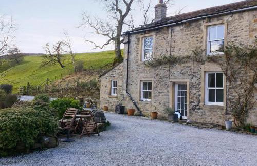 Miller Cottage - Photo 1