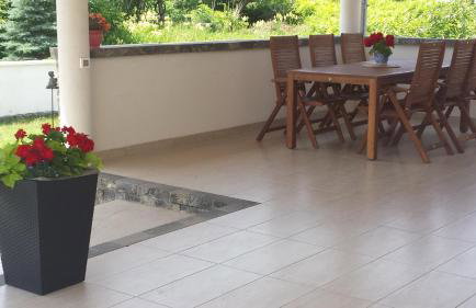 Nina Villa - Foto 40