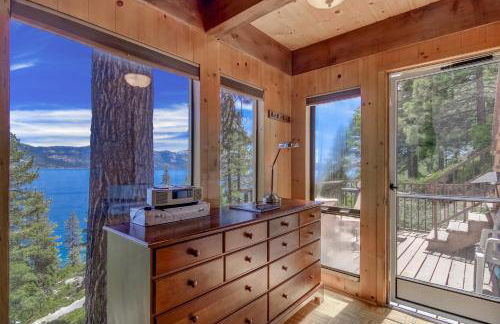 Stunning Views at Stargazer - Lakefront Studio - Photo 19