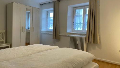 Wohnung mit 3 Schlafzimmern, Dachterrasse und Flussblick - Foto 2, wardrobe