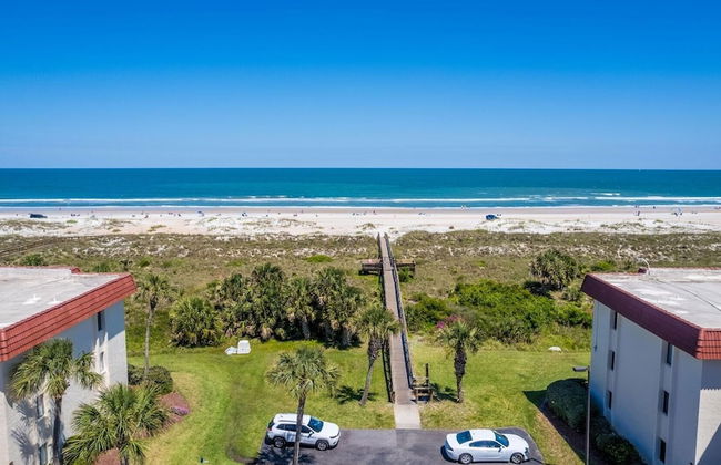 Just Beachy~ocean View~2nd Fl 2 Bedroom Condo by RedAwning - Foto 56