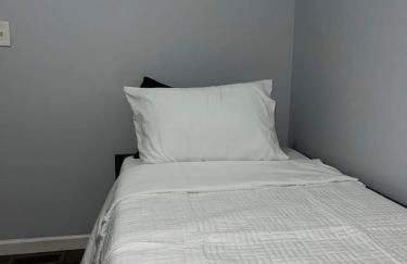 Comfy Fairmount - Photo 4