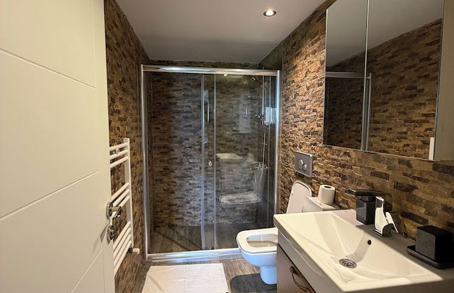 Deluxe Beach Residence - Photo 41