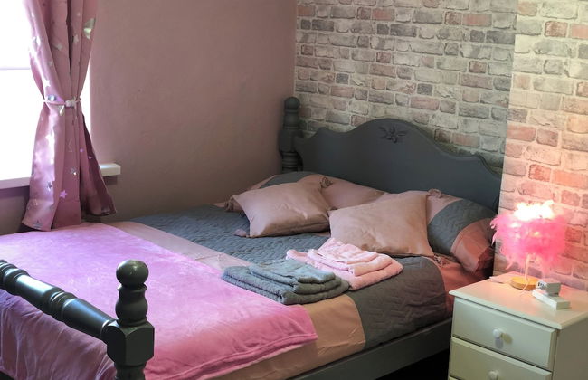 Lovely 3-bed Charming Apartment in Portsmouth - Foto 1