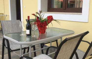 Natashas Apartments - Photo 16