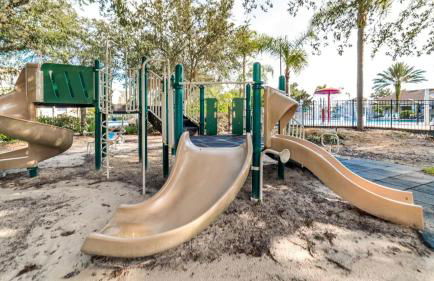 3 Bed Windsor Palms Condo - Conservation Views - Photo 64