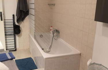 Vue mer, au calme, avec jardin ! - Foto 11