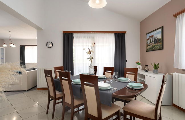 Splendid Villa in Vižinada with Hot Tub - Foto 35