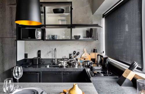 Studio 406 no Centro Cívico com Piscina Aquecida, Academia, Sauna e Garagem - Foto 2