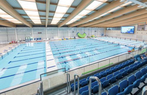 Sparkling Space - Twin or King Beds - Photo 15