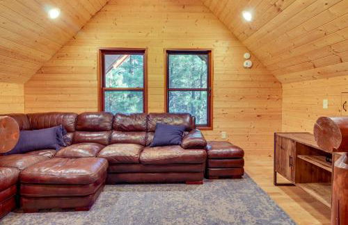 Hike, Fish and Relax Fireside! Forest Lakes Cabin - Foto 22