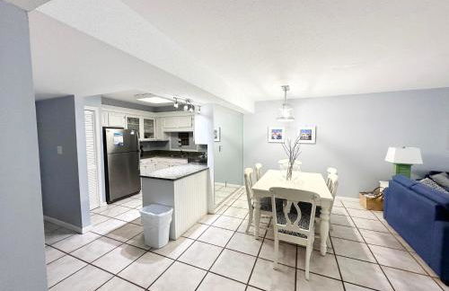 Chateau La Mer #5B - Foto 34