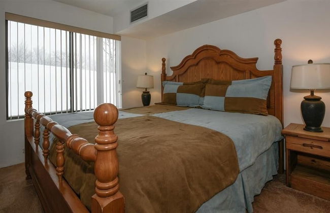 Seven Springs Stoneridge 3 Bedroom Pet Friendly Condo, Ski-In/Out by RedAwning - Foto 2