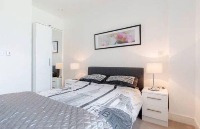 Battersea Reach Luxury Apartments - Photo 5