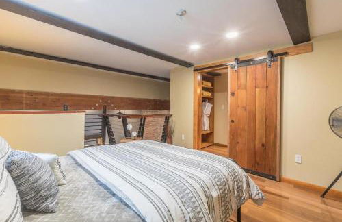 736 1/2 A Main Street - Foto 14