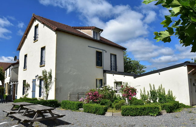 Unique Holiday Home in Saint-honore-les-bains With Garden - Foto 54