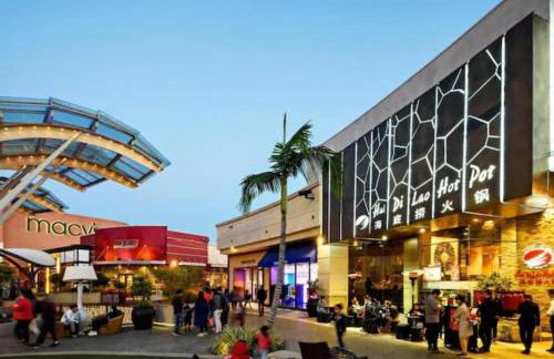 Centrally Located Charming LA Home with Food Scenes - Foto 45