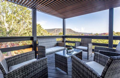 Outdoor Entertaining Space: Sedona Mtn-View Home - Foto 1