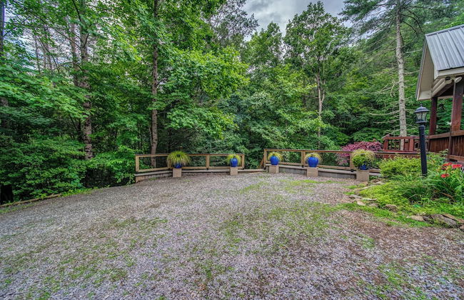 Bear Track Falls Retreat Mtn. Getaway! - Foto 35