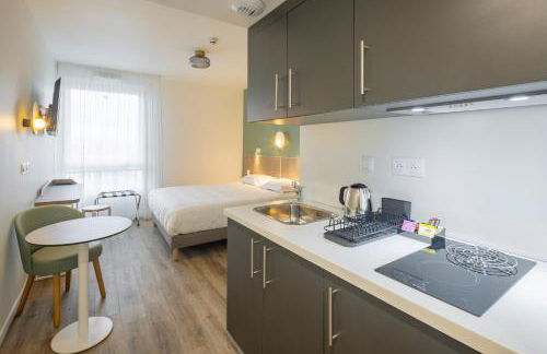 All Suites Appart Hôtel - Le Havre Centre - Les docks - Foto 8