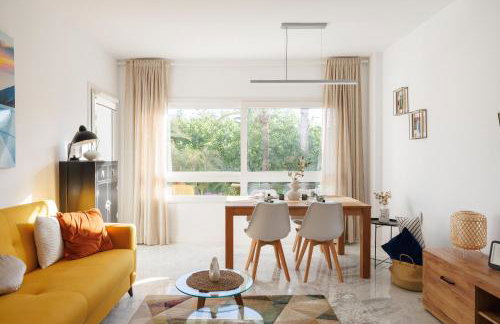MARBELLA BANUS SUITES - Banús - Playa Rocio - Beach Access Complex -3BD-3BA - Direct Access to the Sea - Outdoor Terrace - 3 min Walk to Puerto Banús Marina - Walk to Beach & El Corte Ing Luxury Shopping - Ideal for Families - Foto 14