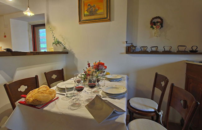 Spacious Villa With Pool in Fabriano Italy - Foto 55