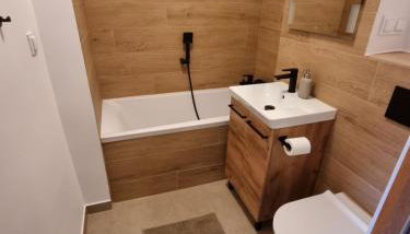 Kawalerka w Centrum Warszawy - 300 metrów od PKiN Self check-in - Foto 5